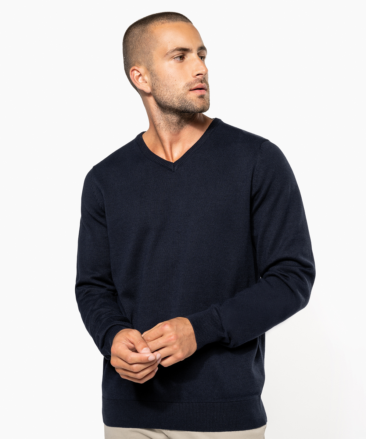 Men's V-neck jumper
