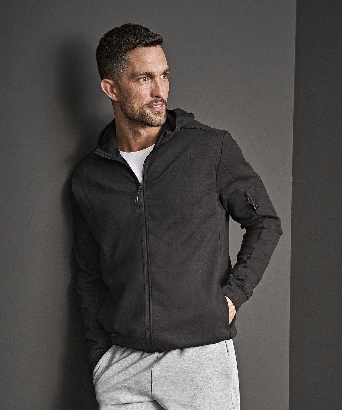 Athletic hooded full-zip sweatshirt (5706)